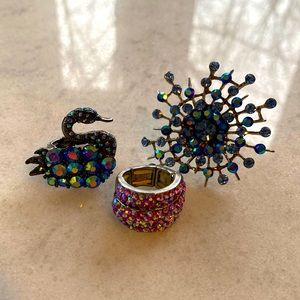 Trio of adjustable rhinestone rings - Swan, etc